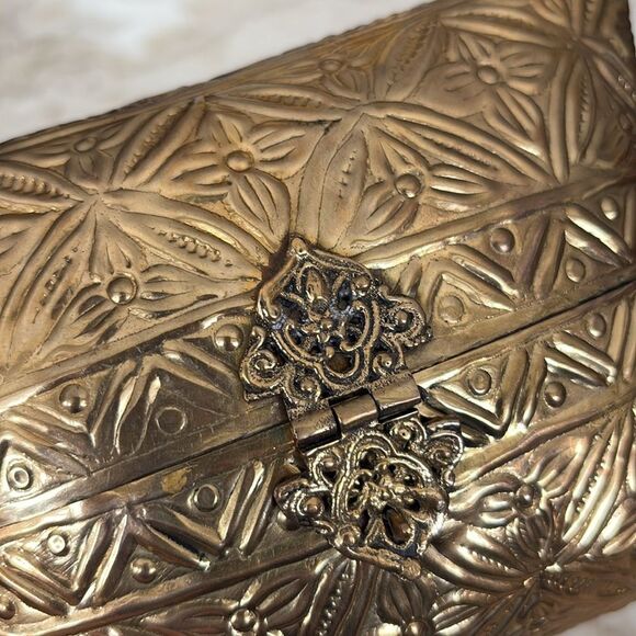 Brass Handcrafted Boho Pillow Shaped Evening Bag w/ Crossbody Chain Strap - Picture 3 of 15